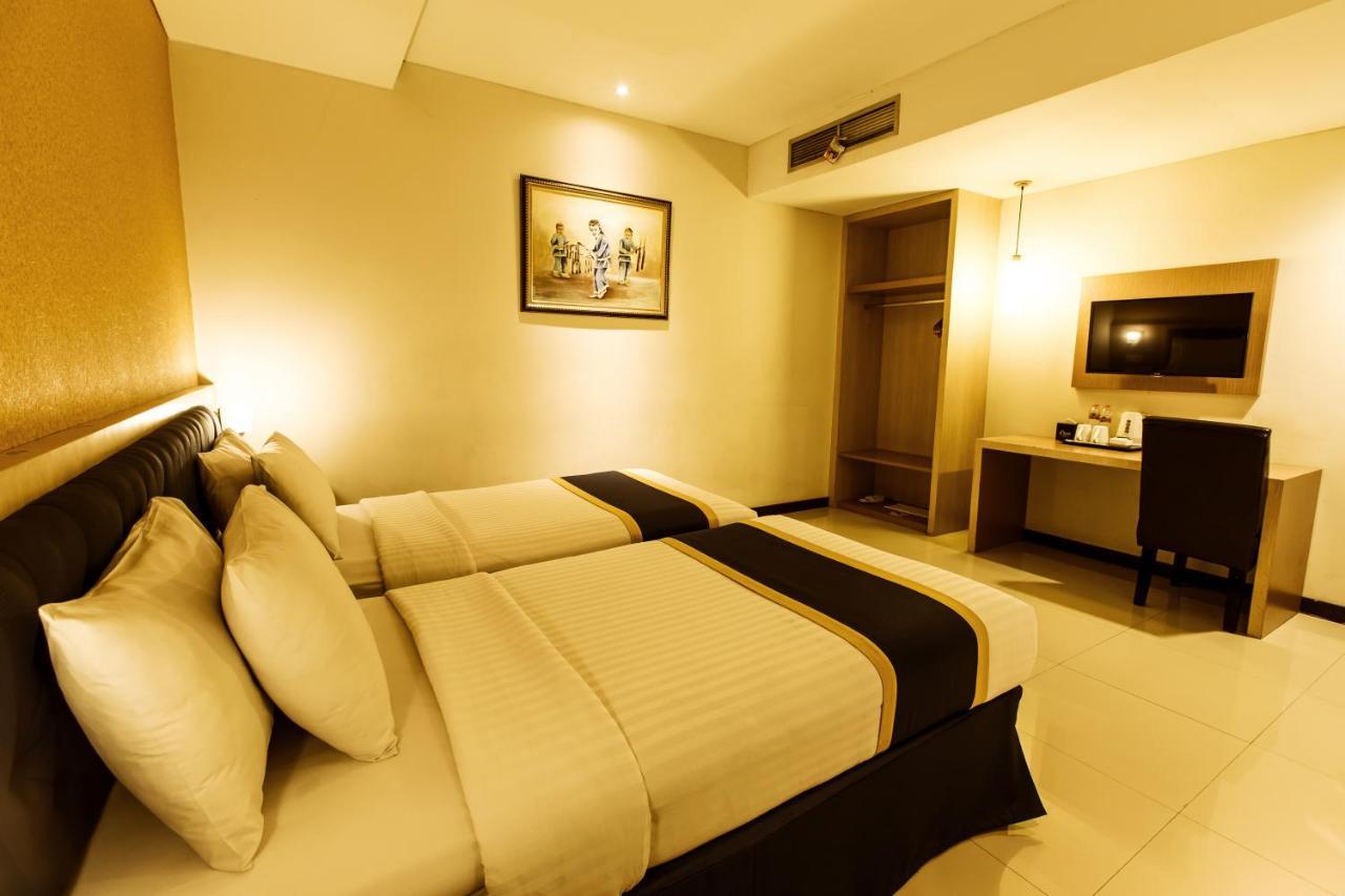D'Best Hotel Pasar Baru בנדונג מראה חיצוני תמונה