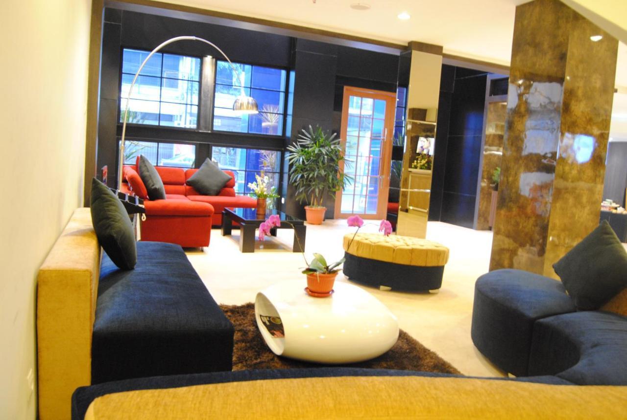 D'Best Hotel Pasar Baru בנדונג מראה חיצוני תמונה