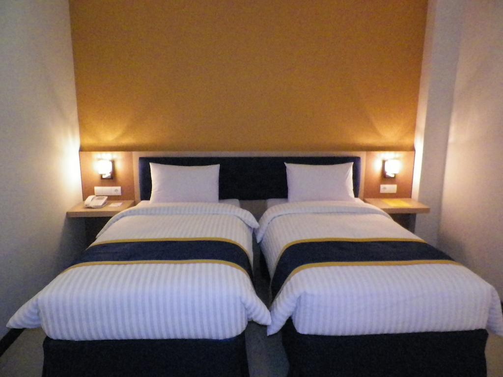D'Best Hotel Pasar Baru בנדונג חדר תמונה