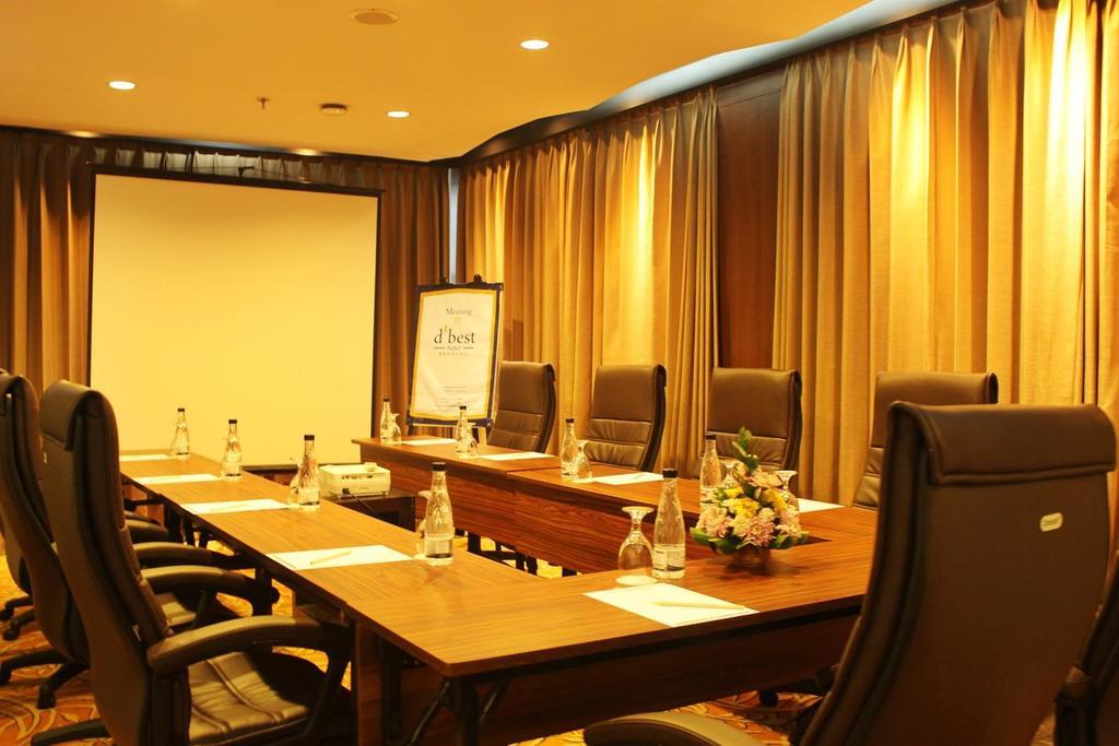D'Best Hotel Pasar Baru בנדונג מראה חיצוני תמונה