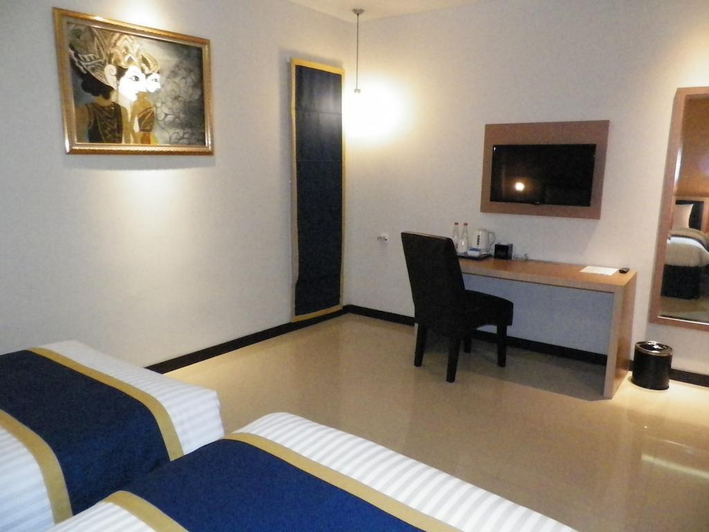 D'Best Hotel Pasar Baru בנדונג מראה חיצוני תמונה