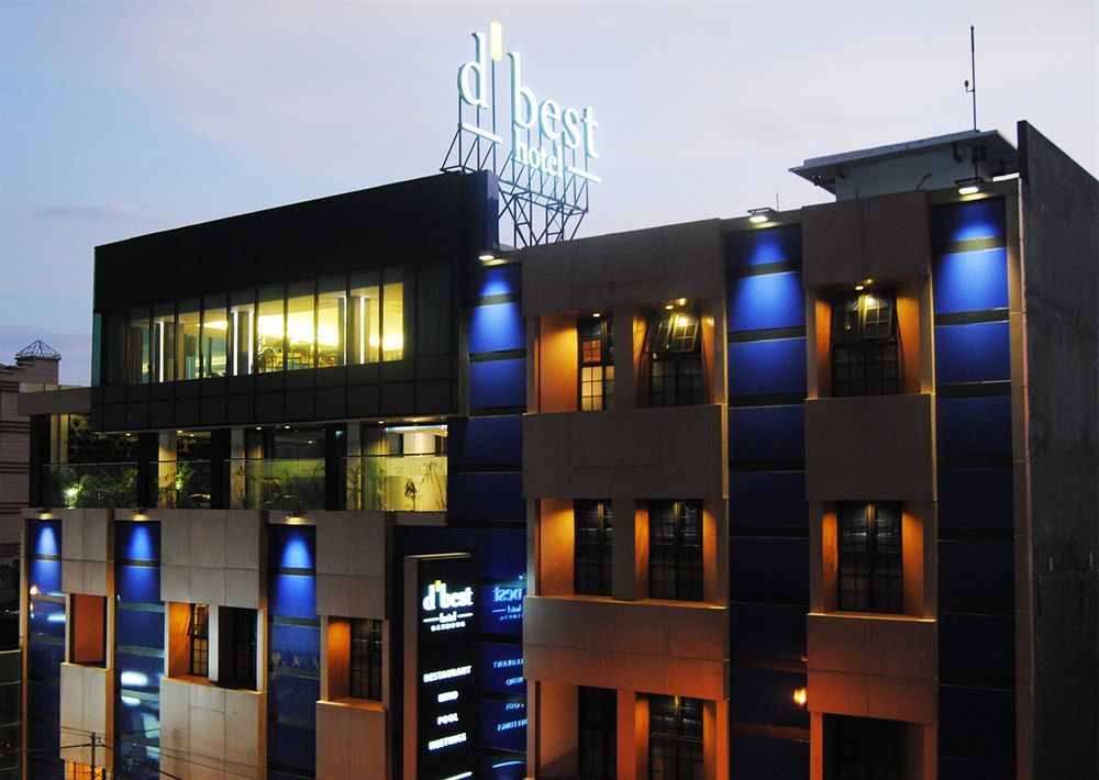 D'Best Hotel Pasar Baru בנדונג מראה חיצוני תמונה